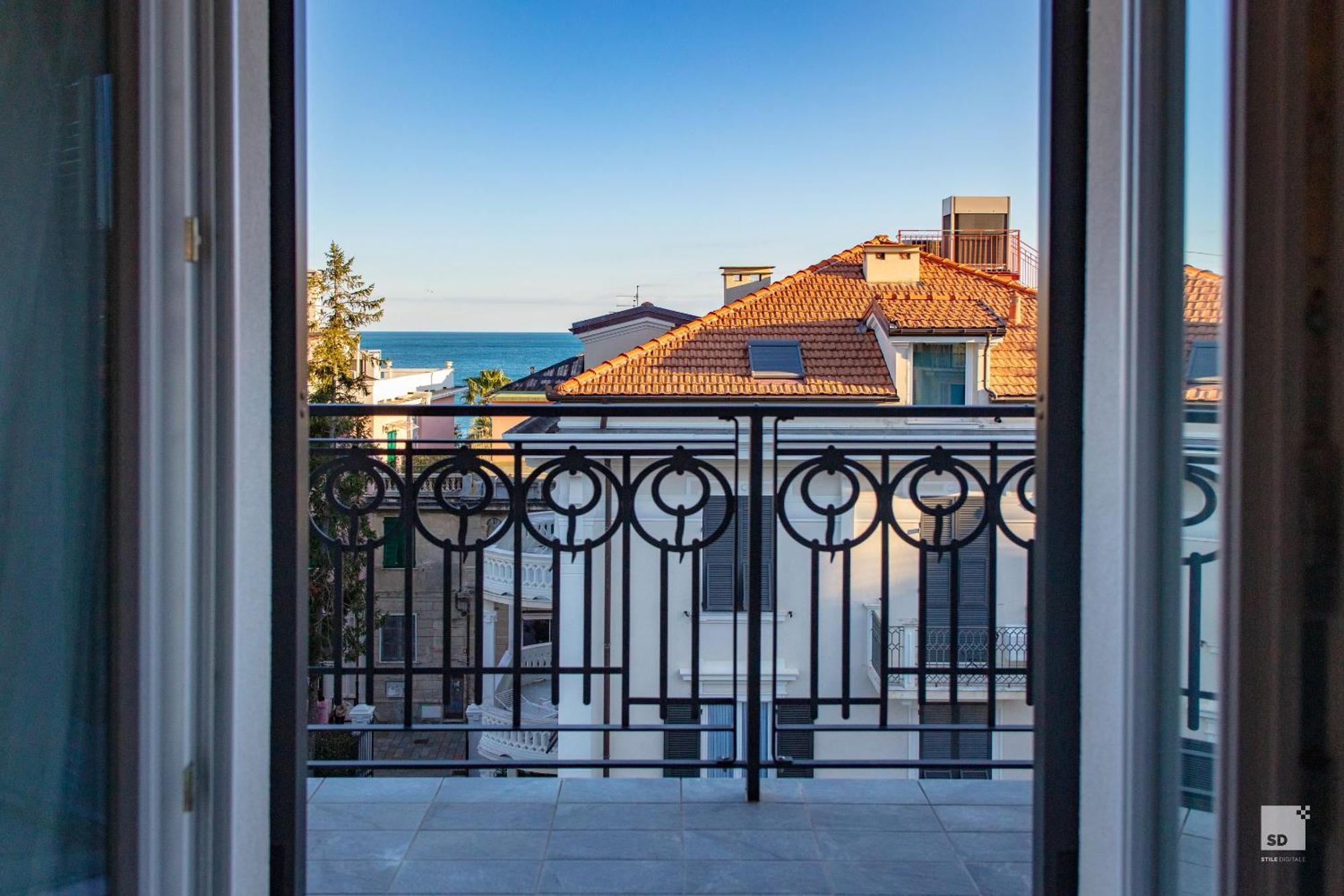 Hotel Villa Elena Varazze Bagian luar foto