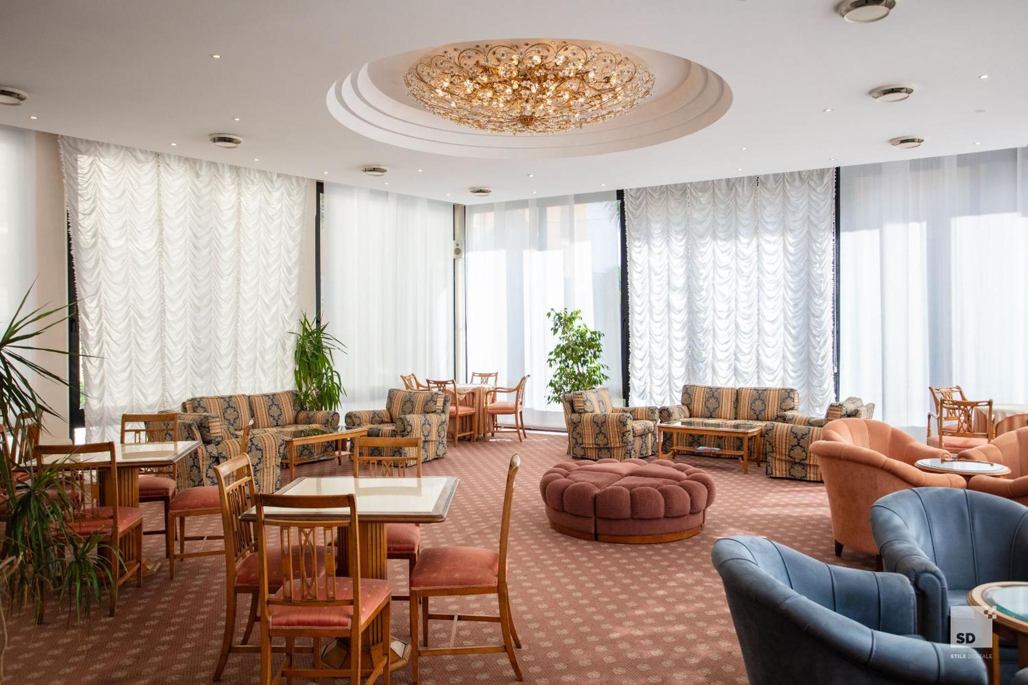 Hotel Villa Elena Varazze Bagian luar foto